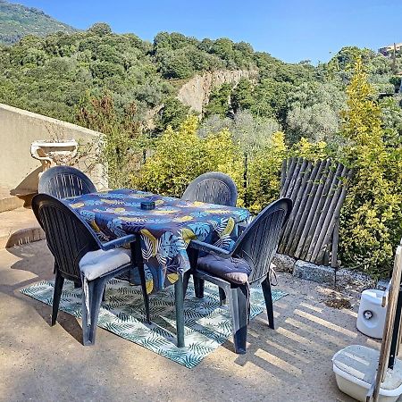 Grand appartement spacieux à 5 min du centre ville Ajaccio  Esterno foto